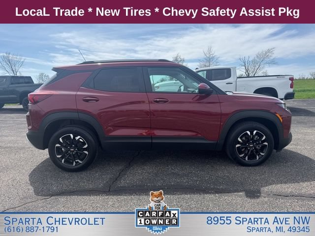Used 2023 Chevrolet TrailBlazer LT FWD image 2