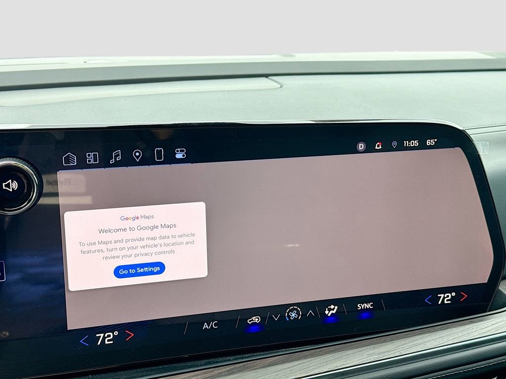 Certified 2025 Chevrolet Suburban LS image 16