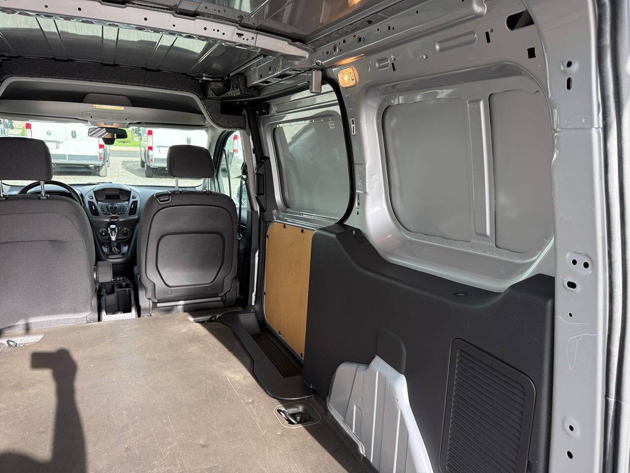 Used 2018 Ford Transit Connect XL FWD image 23