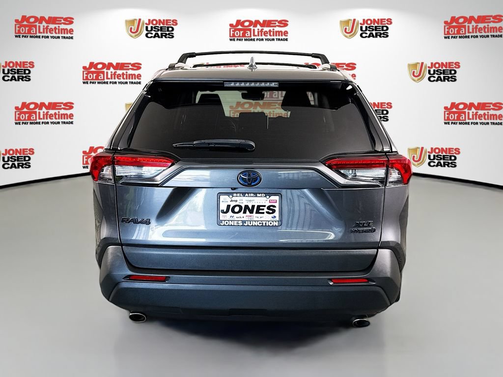 Certified 2023 Toyota RAV4 XLE AWD/4WD image 15