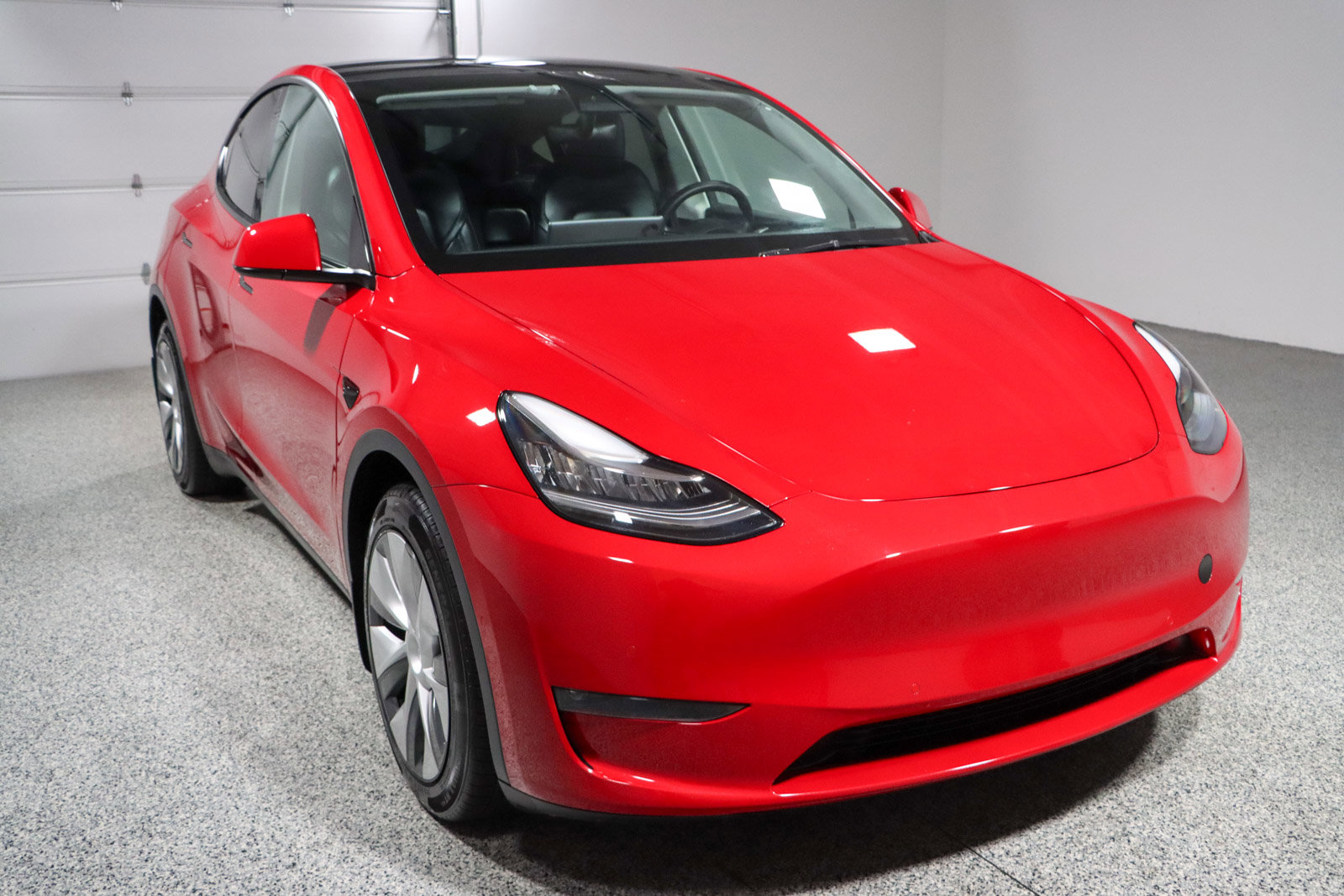 Used 2021 Tesla Model Y Long Range image 4