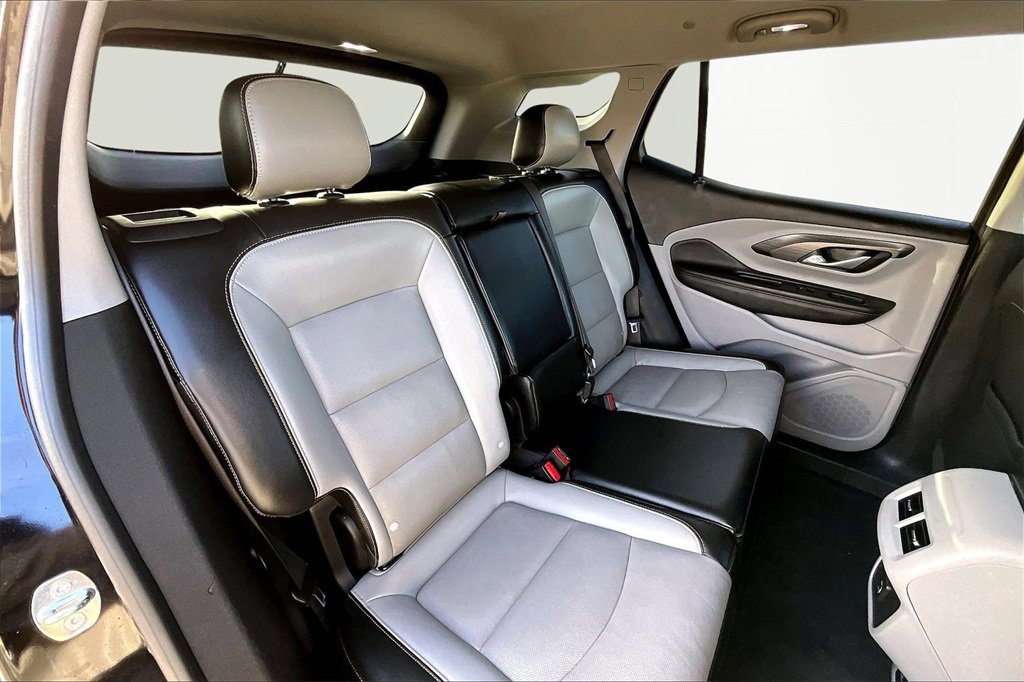 Used 2021 GMC Terrain SLT image 27