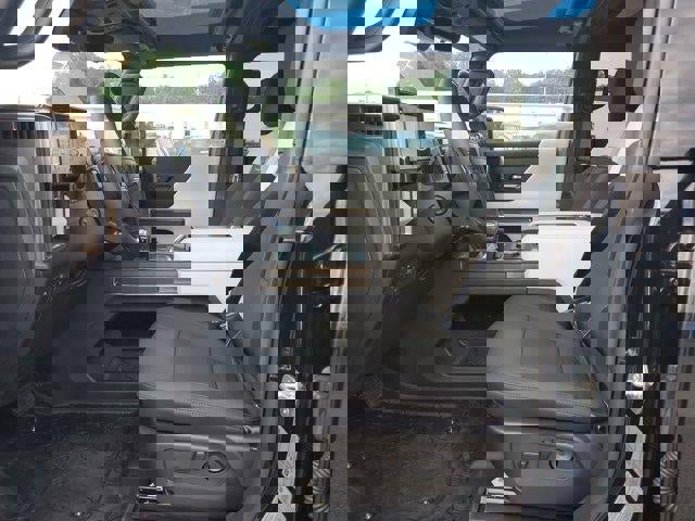 New 2025 GMC Hummer EV 2X image 18