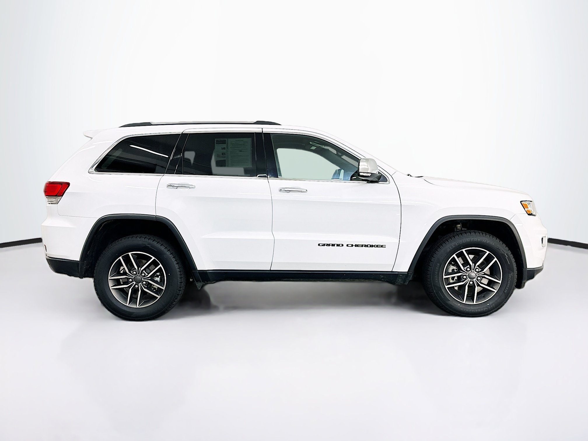 Used 2021 Jeep Grand Cherokee Limited AWD/4WD image 10