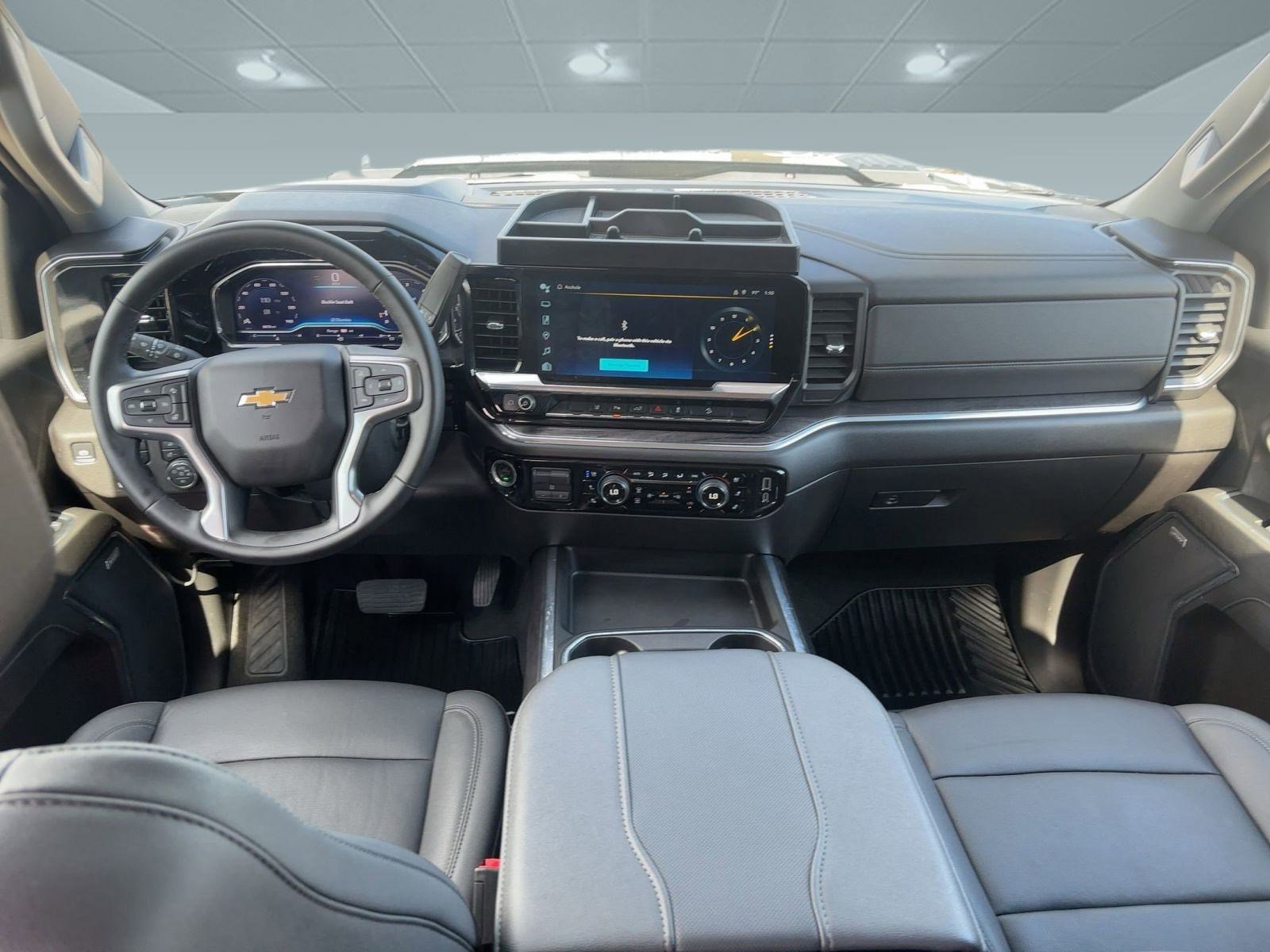 Used 2024 Chevrolet Silverado 2500 LTZ w/ LTZ Plus Package image 16