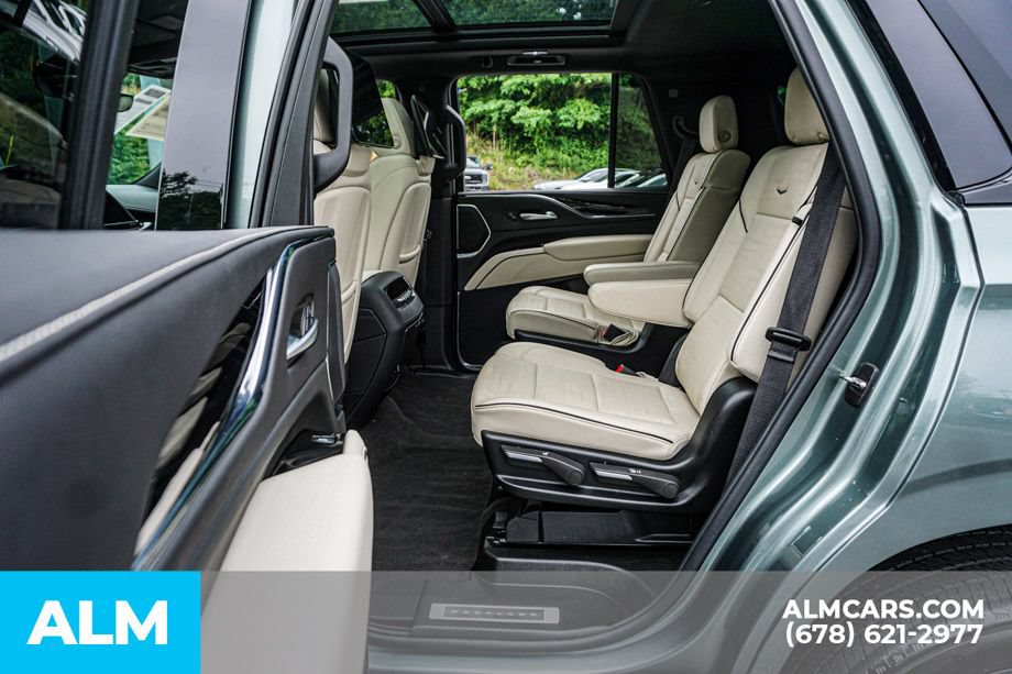 Used 2024 Cadillac Escalade Sport w/ LPO, ONYX Package AWD/4WD image 23