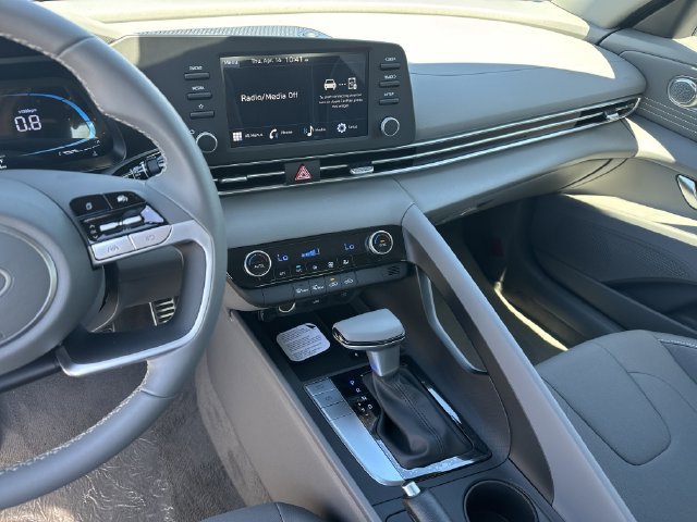 New 2026 Hyundai Elantra Sport FWD image 29