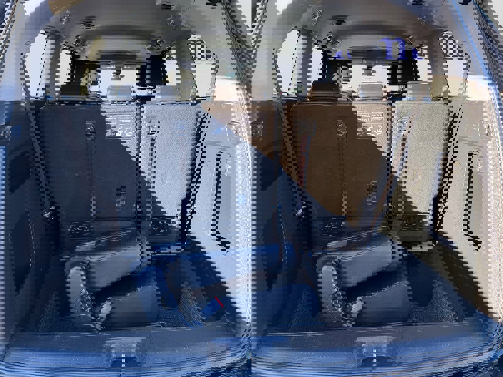 Used 2023 Honda Odyssey EX-L image 4