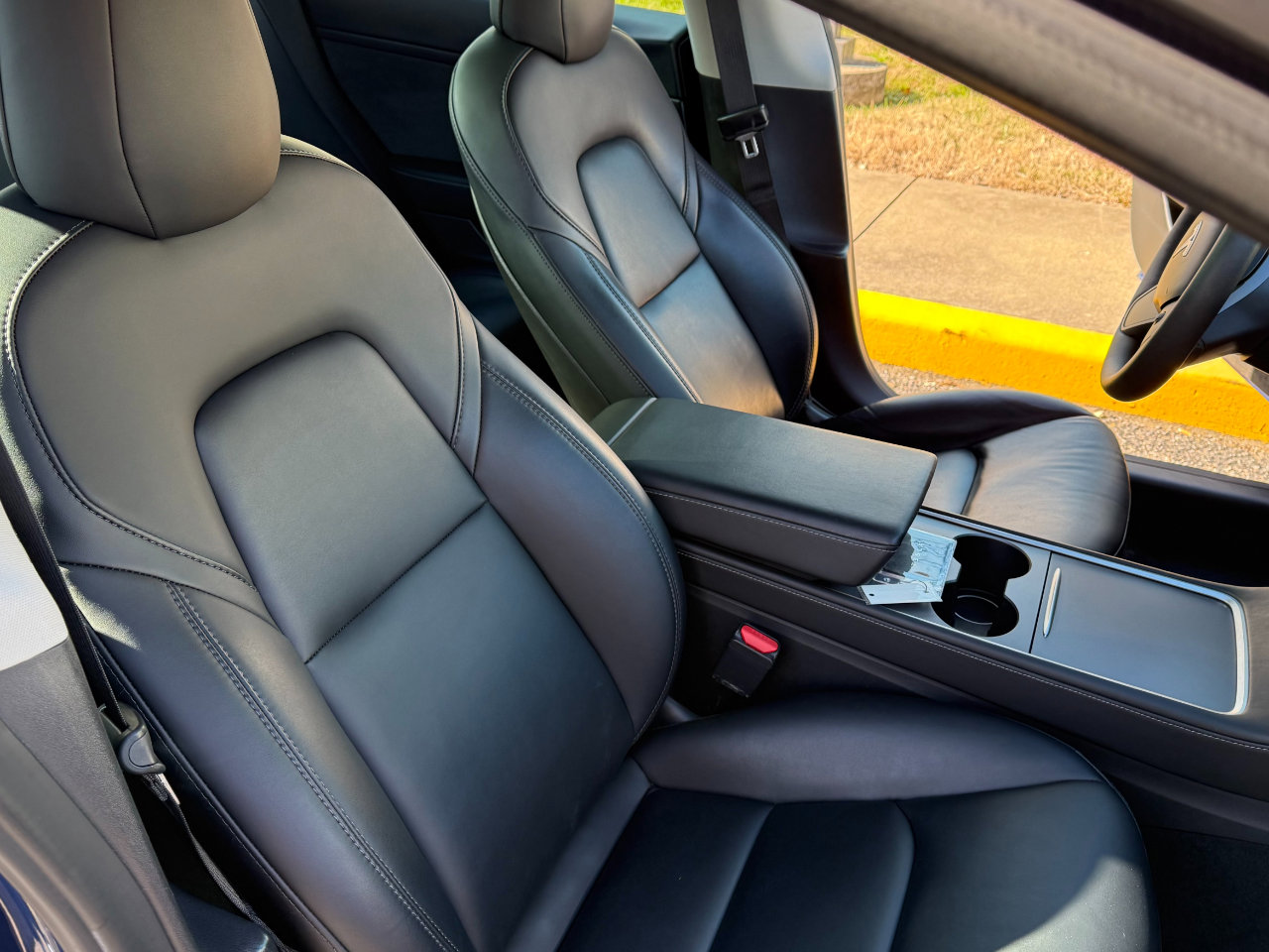 Used 2021 Tesla Model 3 Standard Range Plus image 12