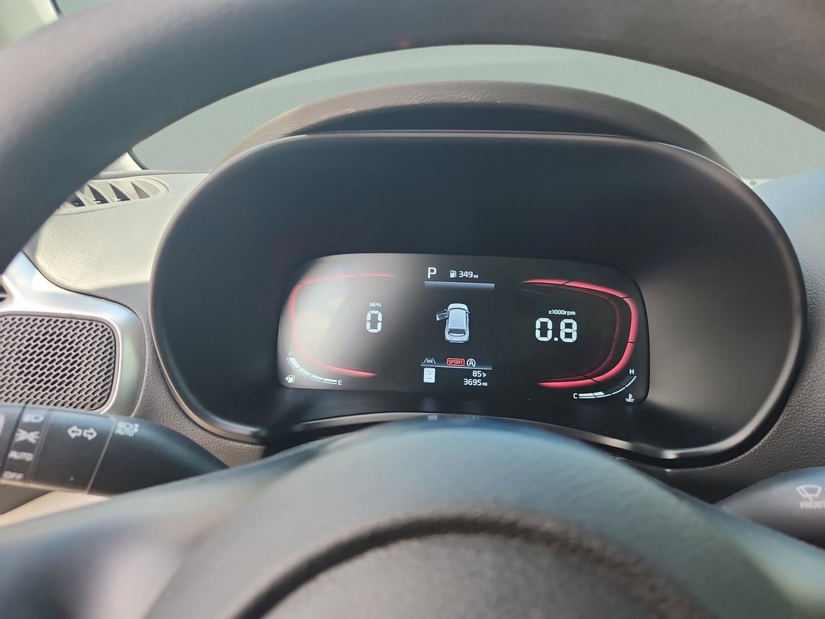 Used 2024 Kia Soul LX FWD image 9