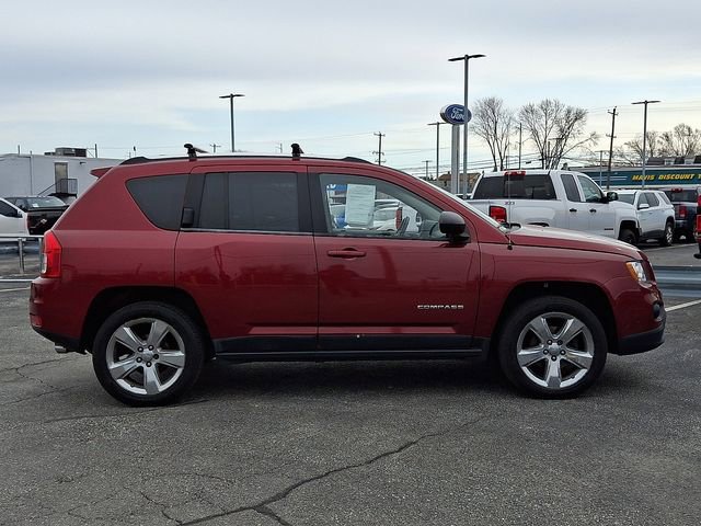 Used 2011 Jeep Compass Limited w/ Sun/Sound Group image 7