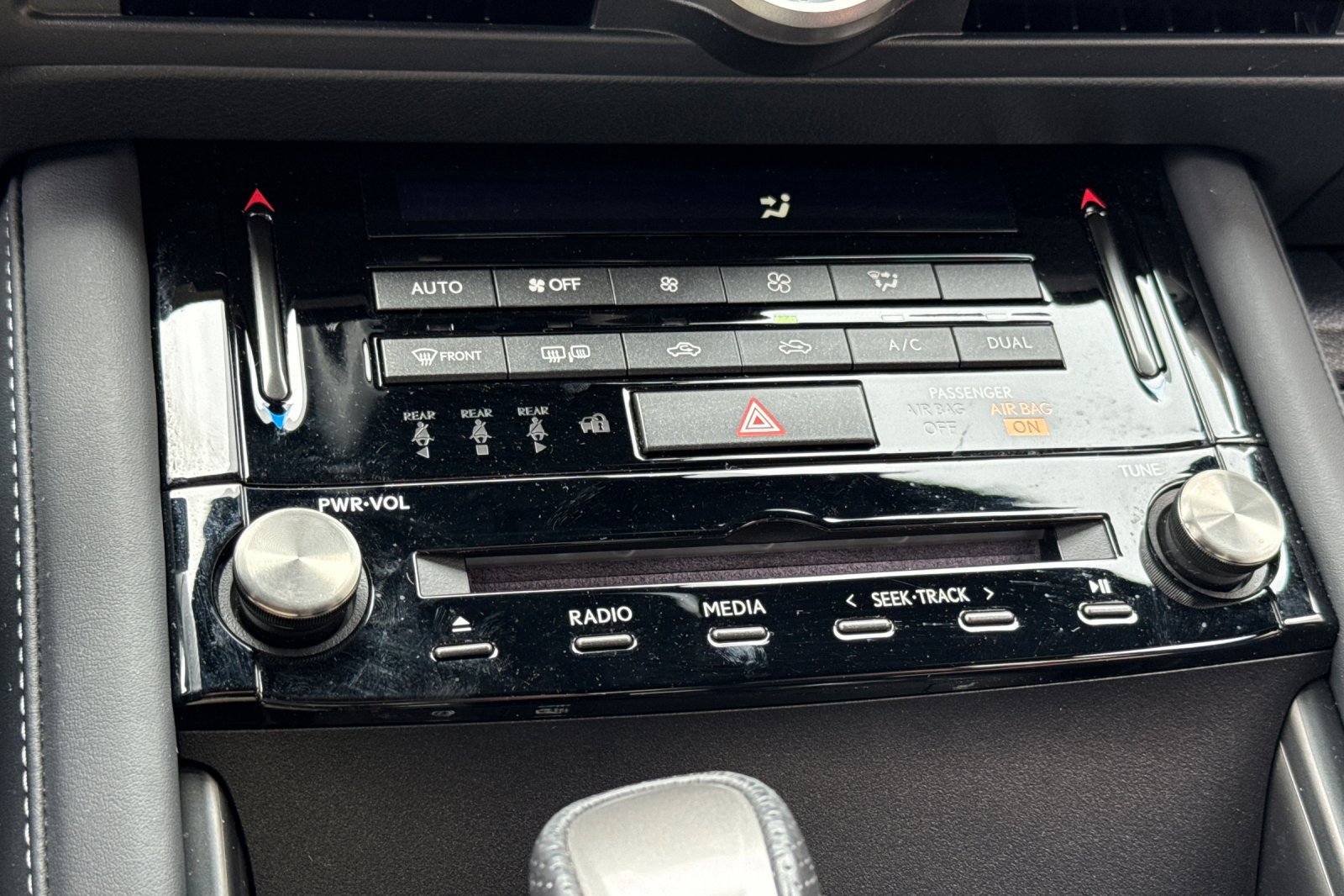 Used 2022 Lexus IS 350 F Sport w/ Accessory Package RWD image 19