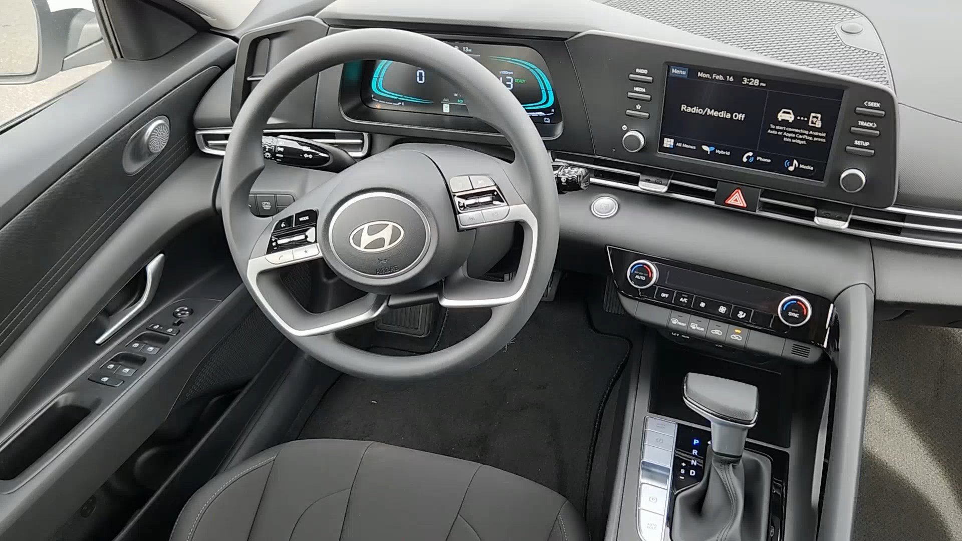 New 2026 Hyundai Elantra Blue image 5