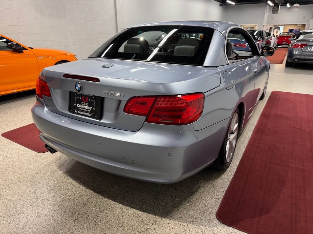 Used 2011 BMW 328i Convertible RWD image 65