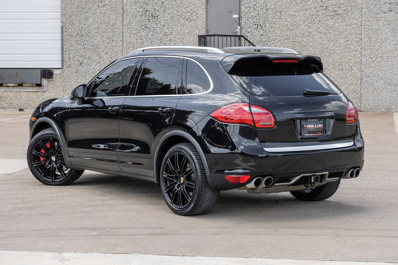 Used 2012 Porsche Cayenne Turbo AWD/4WD image 15