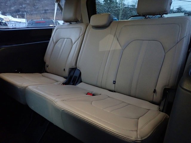 Used 2023 Ford Expedition Max Limited image 20