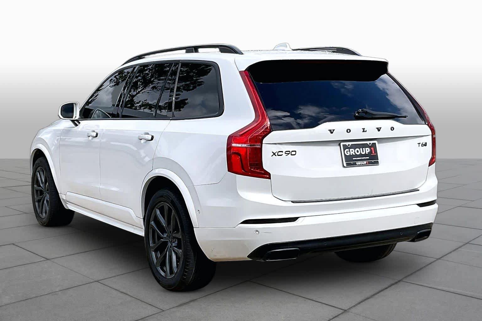 Used 2019 Volvo XC90 T6 Momentum w/ Advanced Package AWD/4WD image 12
