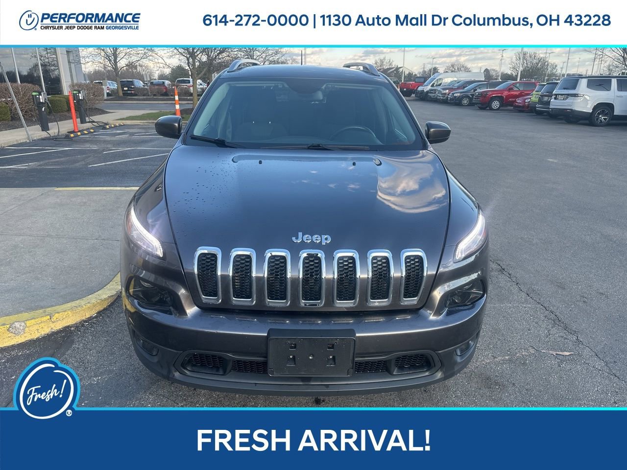Used 2016 Jeep Cherokee Latitude w/ Cold Weather Group image 9