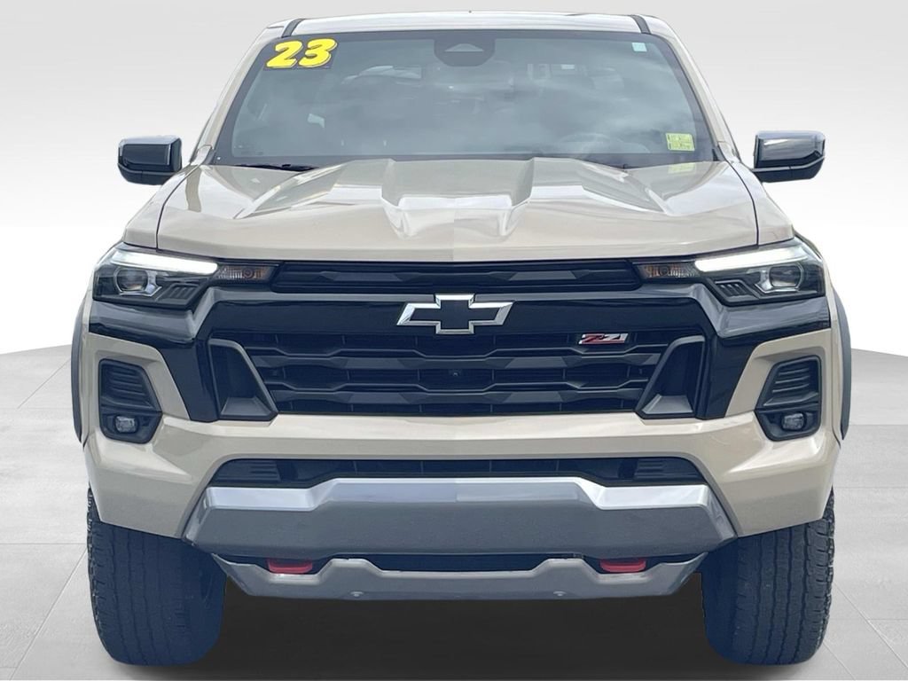 Used 2023 Chevrolet Colorado Z71 w/ Z71 Convenience Package 2 AWD/4WD image 9