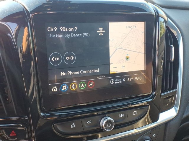 Used 2023 Chevrolet Traverse Premier w/ Redline Edition FWD image 6