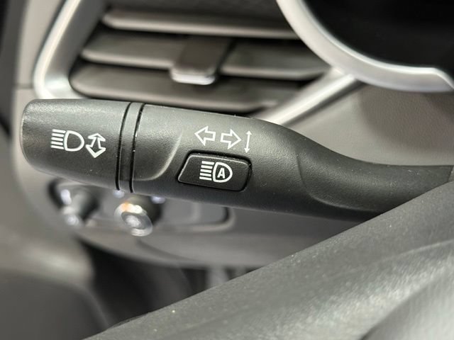 Used 2025 Chevrolet Malibu LT FWD image 18