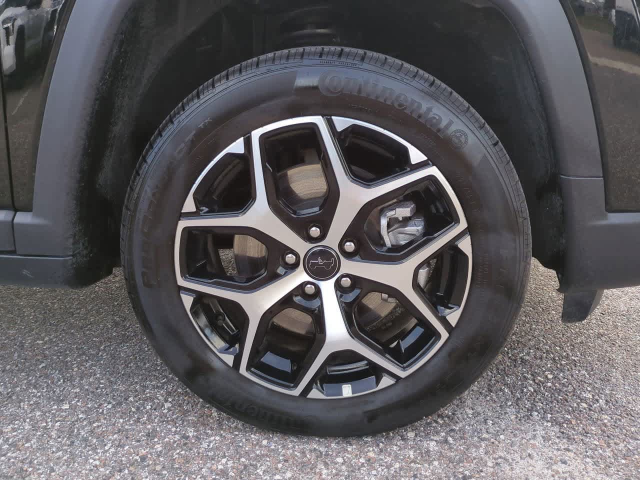 Used 2026 Jeep Compass Limited AWD/4WD image 11