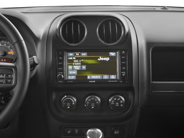 Used 2017 Jeep Patriot Latitude image 11
