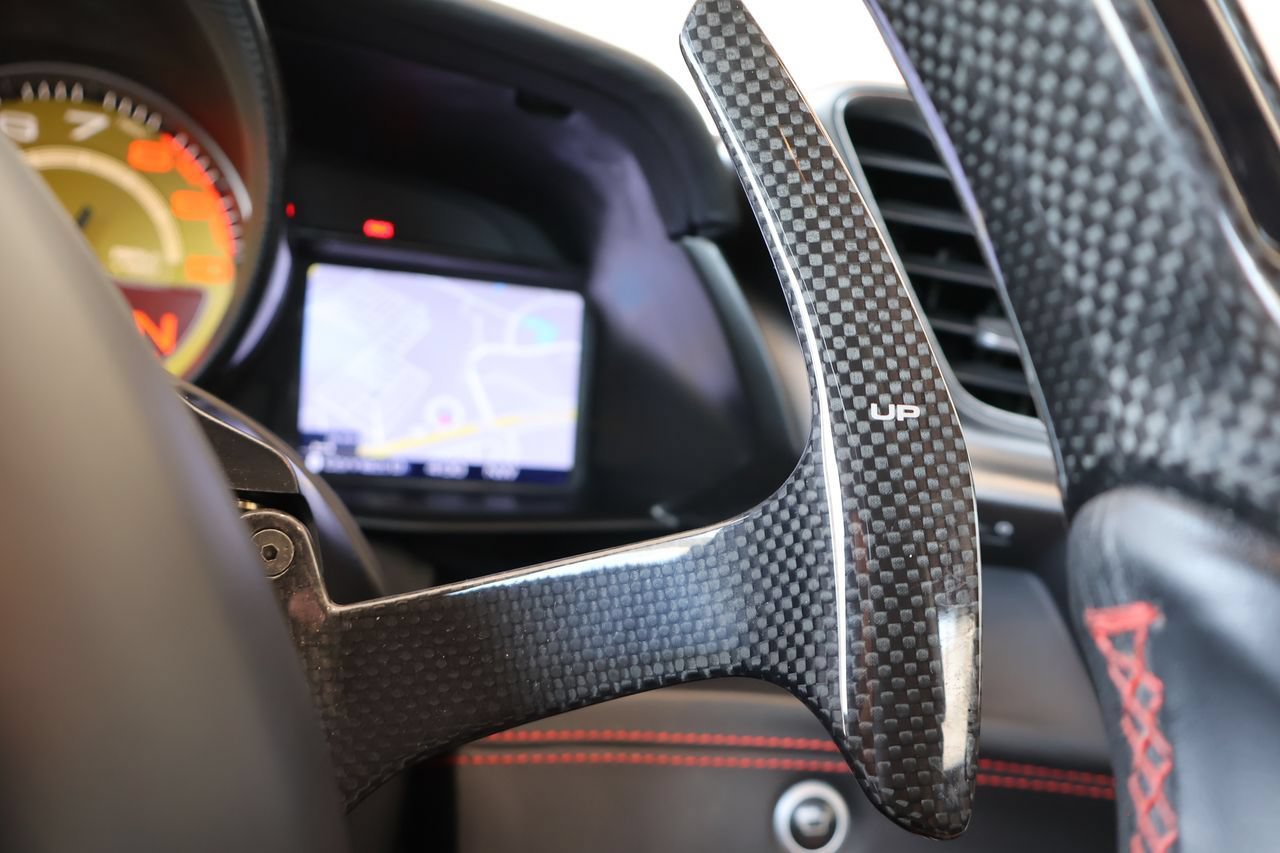 Used 2018 Ferrari 488 Spider RWD image 24