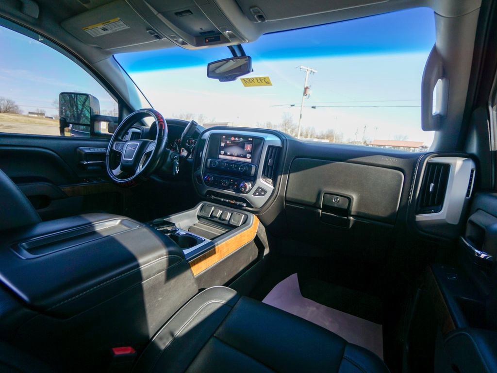 Used 2014 GMC Sierra 1500 SLT w/ SLT Preferred Package image 15