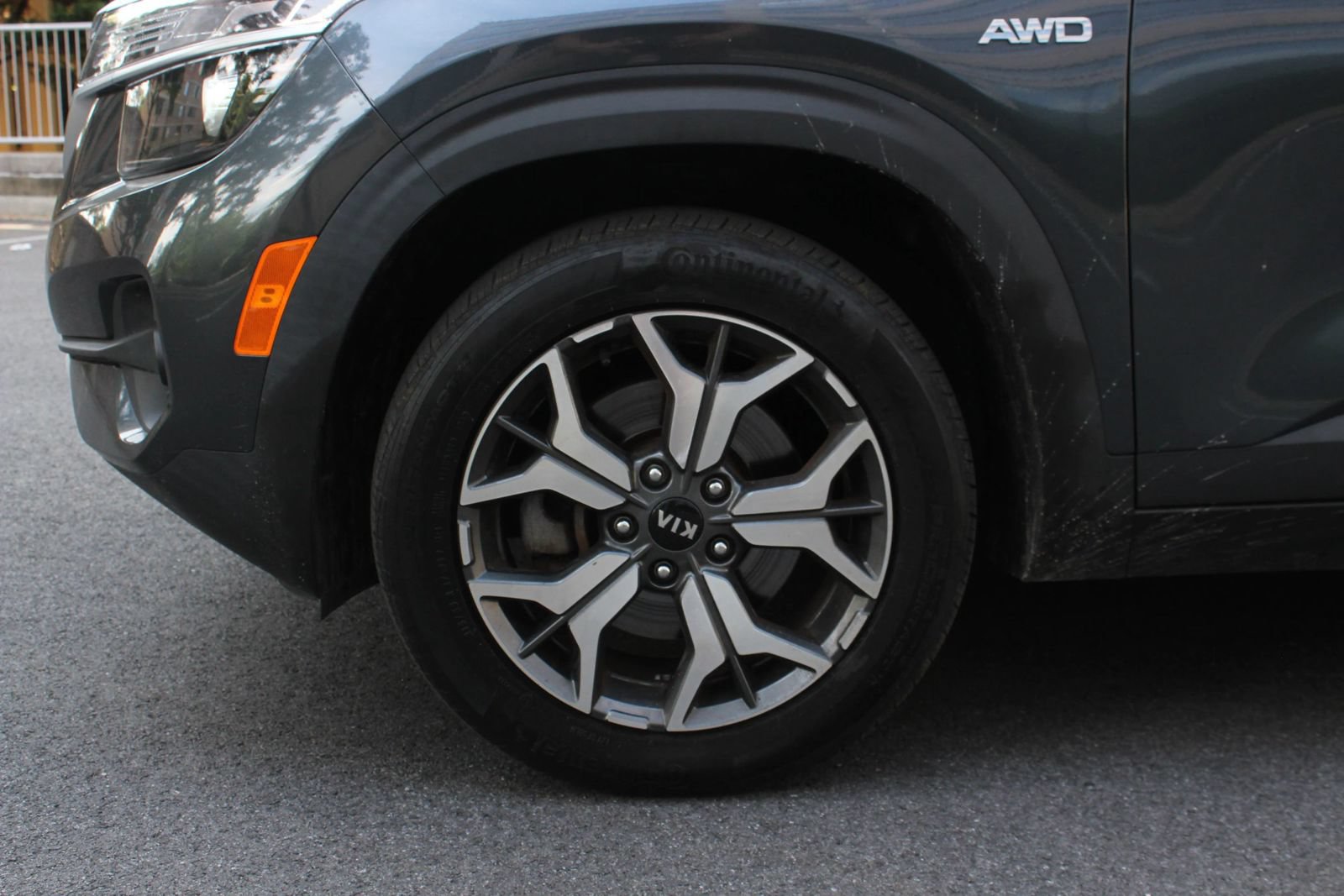Used 2021 Kia Seltos EX AWD/4WD image 11
