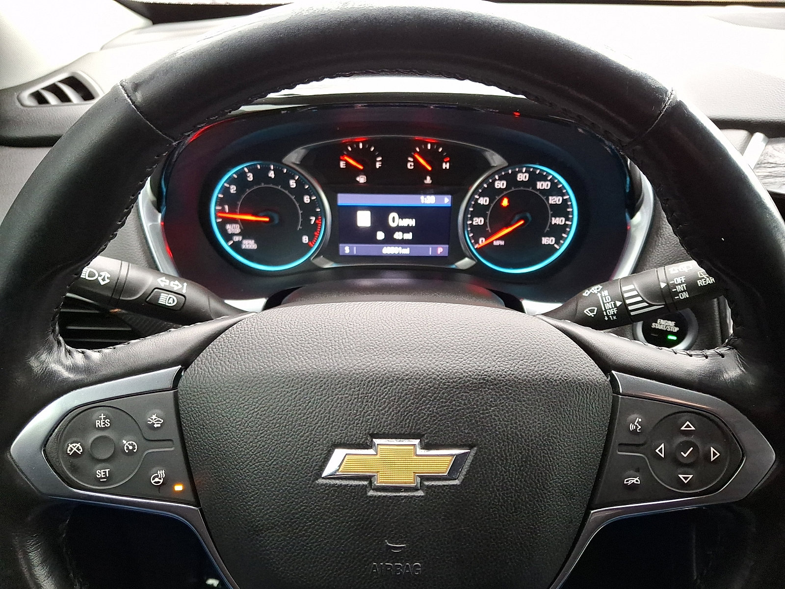 Used 2020 Chevrolet Traverse Premier image 19