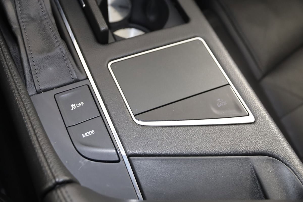 Used 2018 Cadillac CT6 3.6 AWD image 28