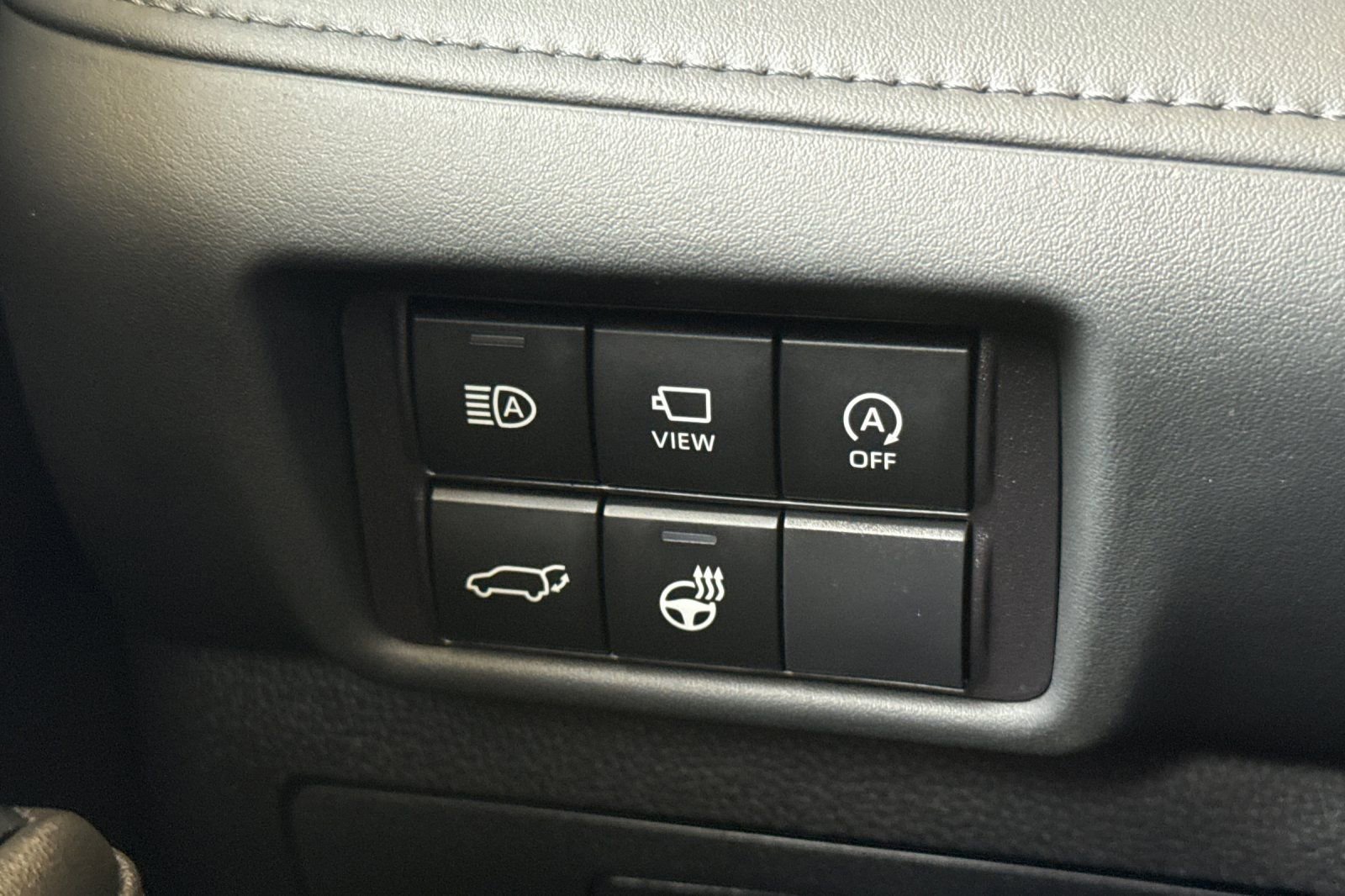 Used 2024 Toyota Highlander Platinum image 31