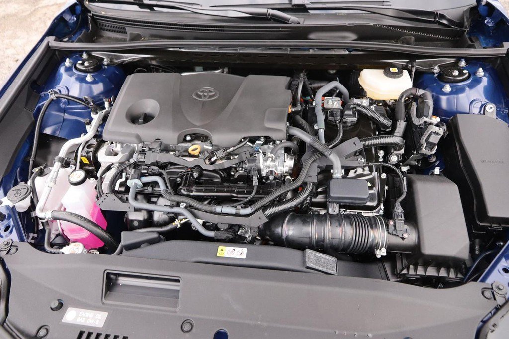 Used 2026 Toyota Camry Hybrid AWD/4WD image 28