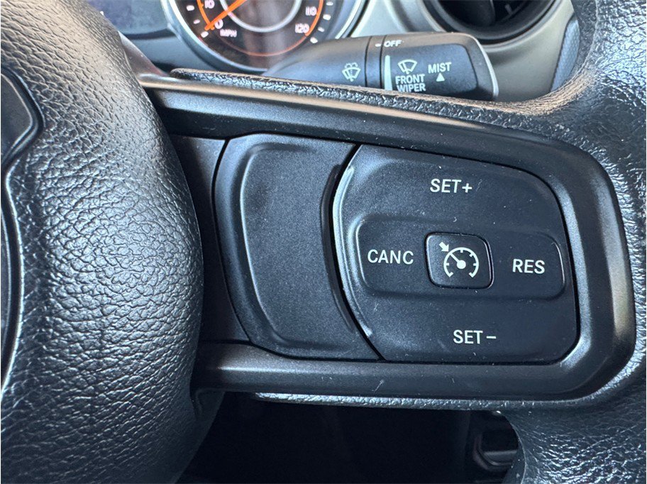 Used 2021 Jeep Gladiator Sport AWD/4WD image 15