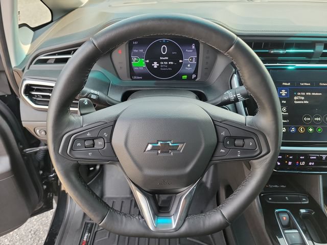 Certified 2023 Chevrolet Bolt LT w/ Infotainment Package FWD image 29