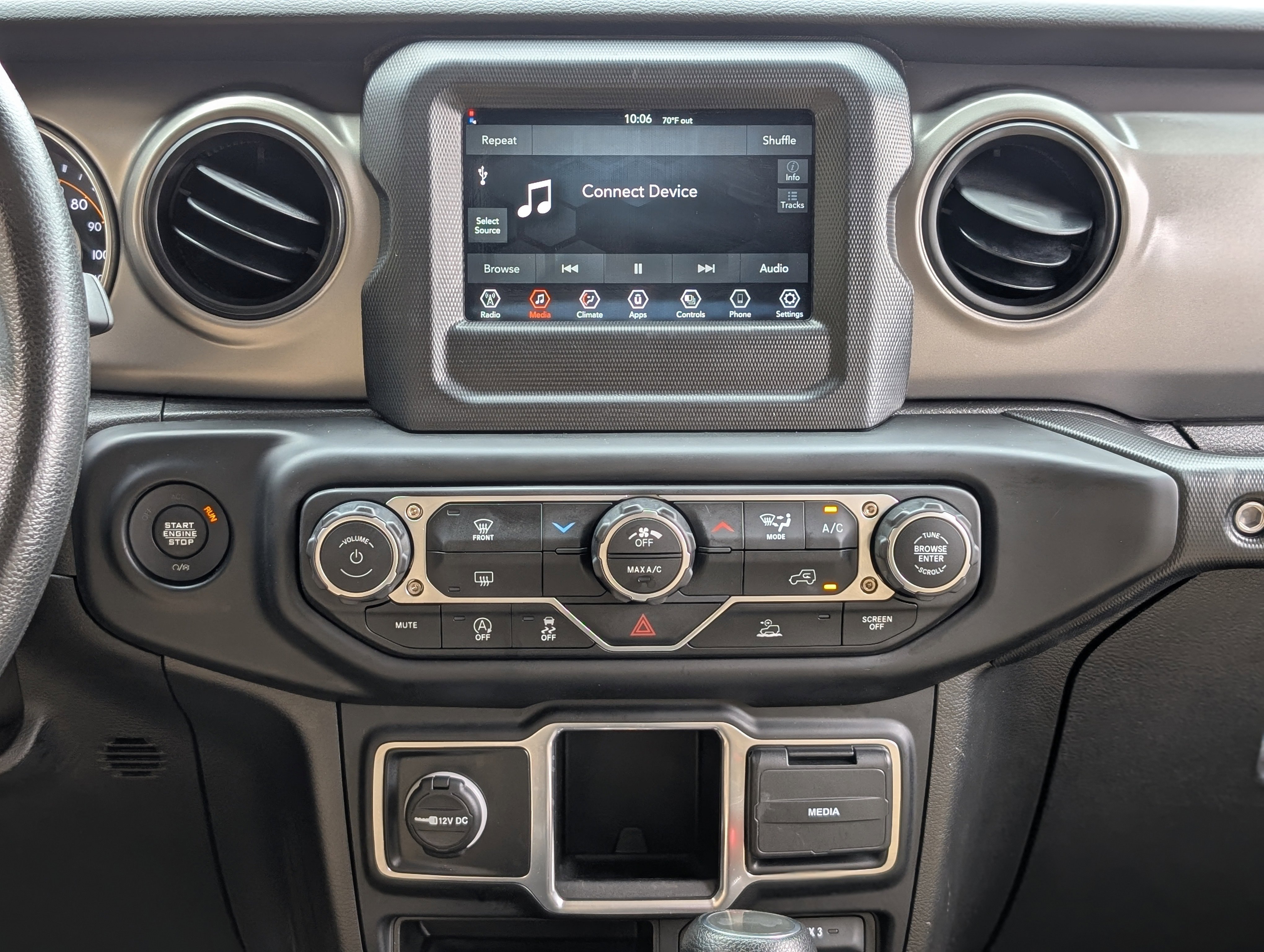 Used 2023 Jeep Wrangler Unlimited Sport image 25