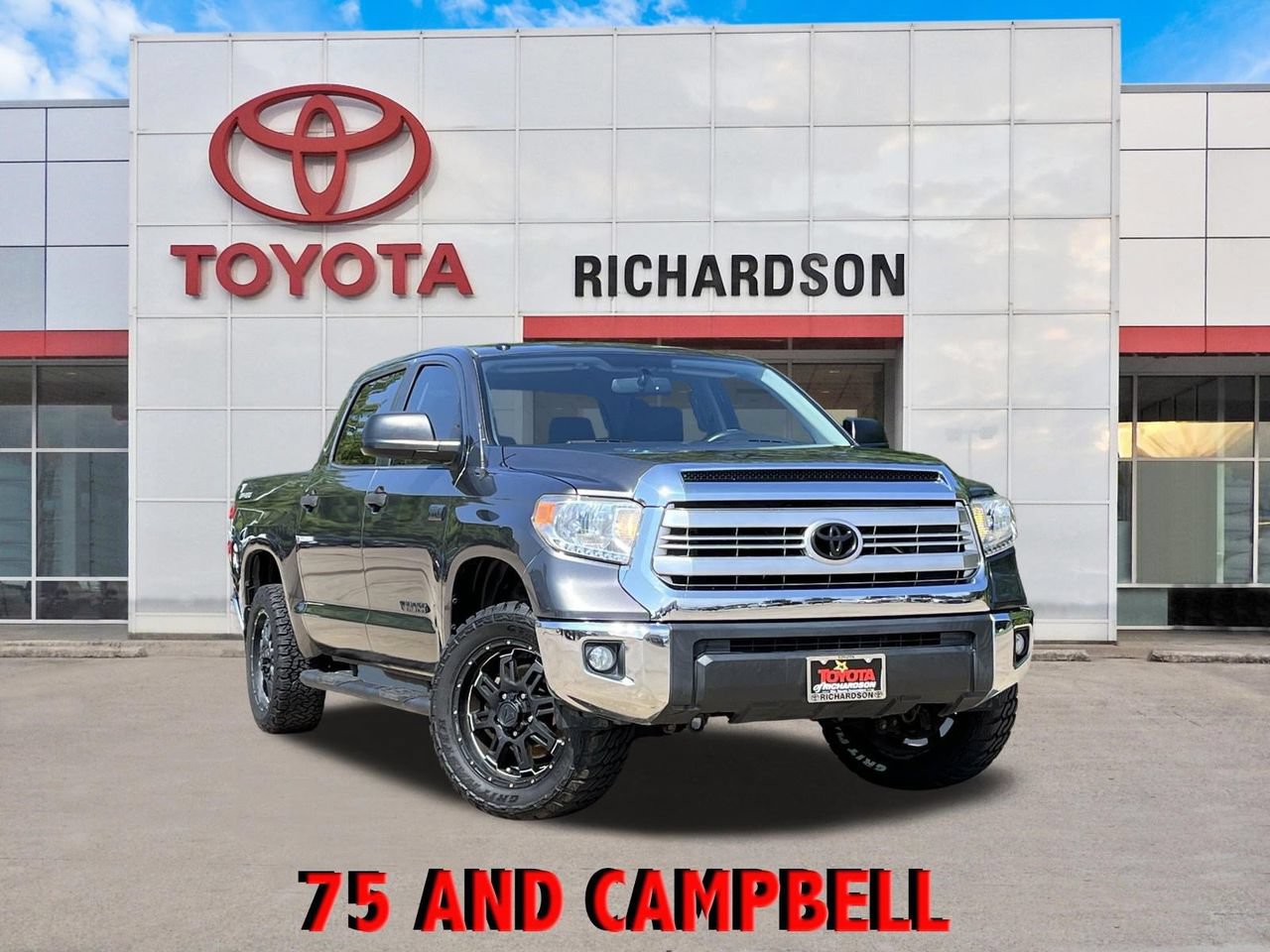 Used 2017 Toyota Tundra SR5 w/ SR5 Upgrade Package RWD image 1