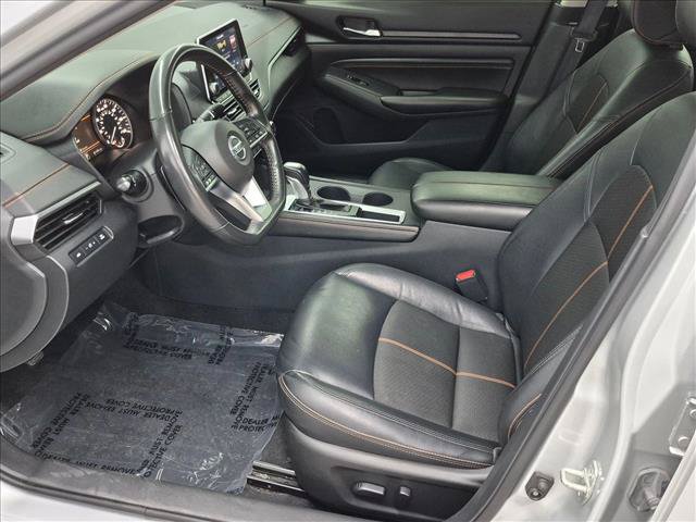 Used 2022 Nissan Altima 2.5 SR FWD image 15