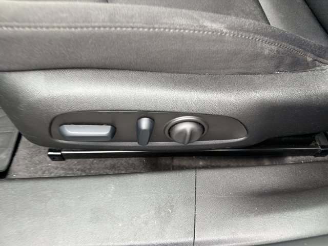 Used 2024 Chevrolet Malibu RS image 16