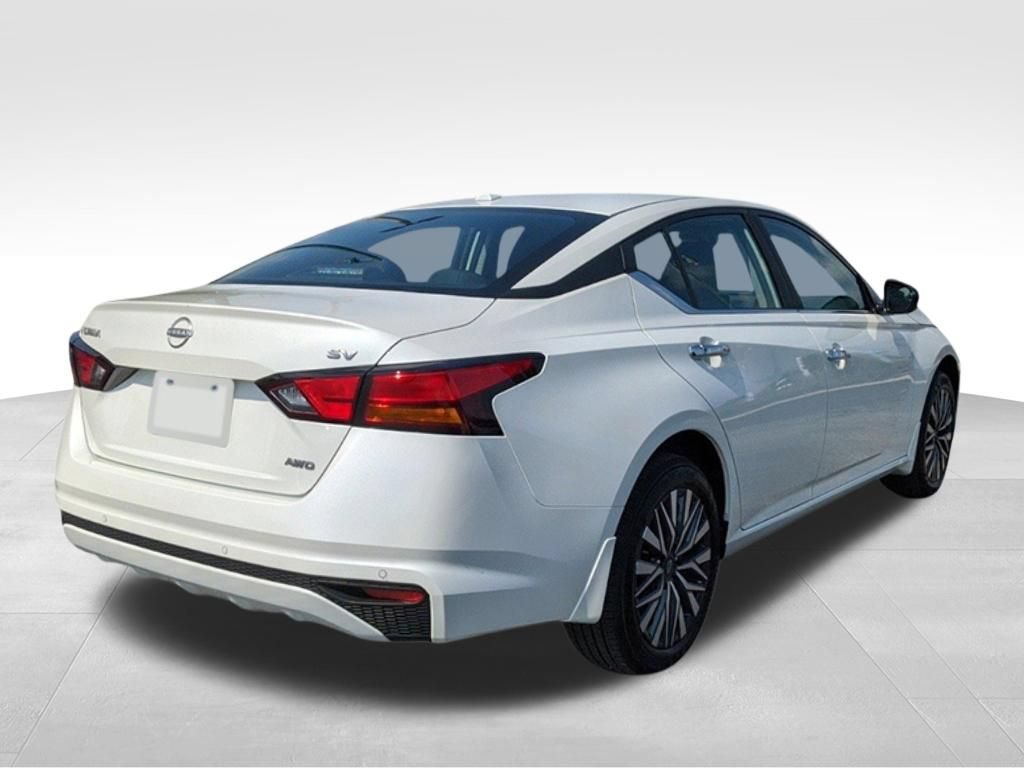 New 2026 Nissan Altima 2.5 SV AWD/4WD image 5