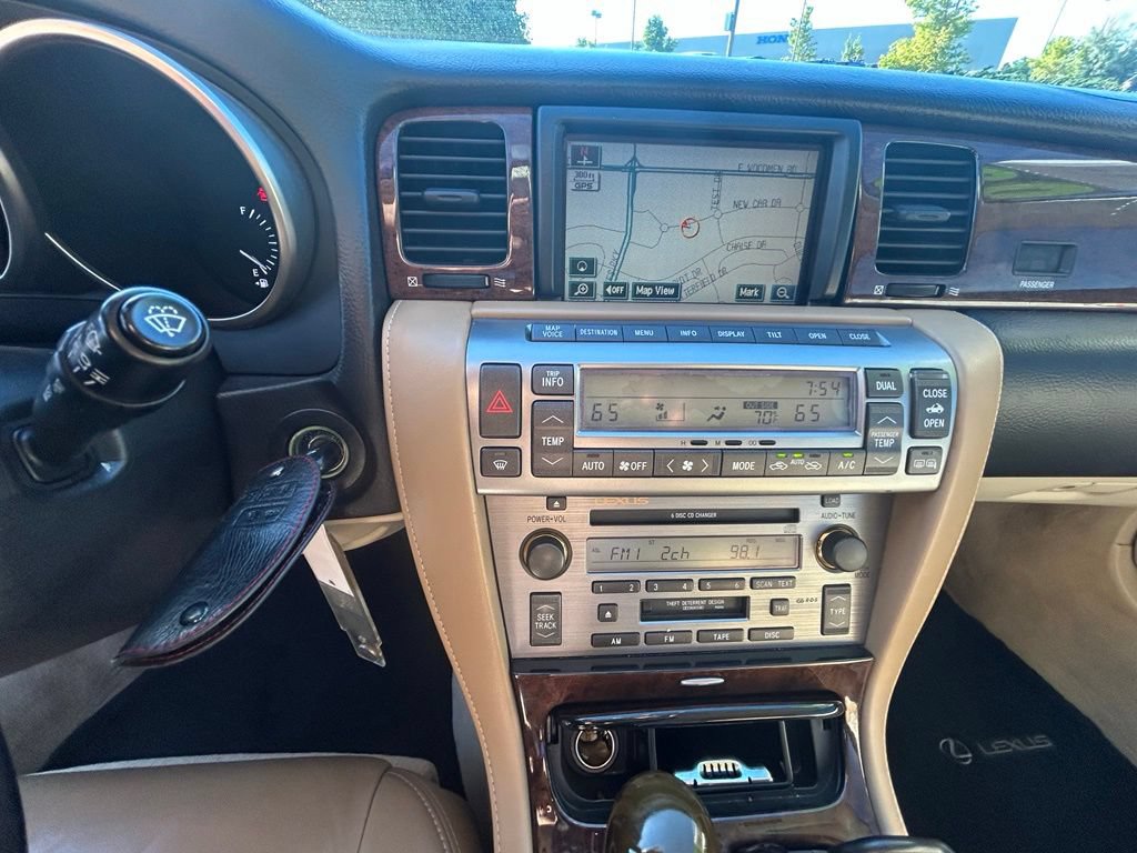 Used 2008 Lexus SC 430 Convertible RWD image 20