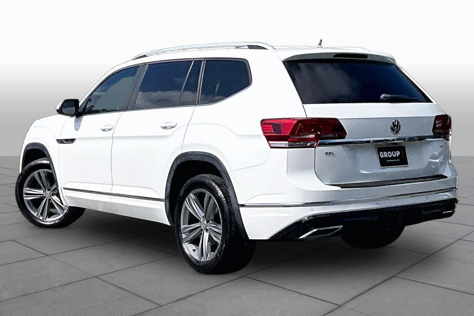 Used 2018 Volkswagen Atlas SEL w/ R-Line Package FWD image 12