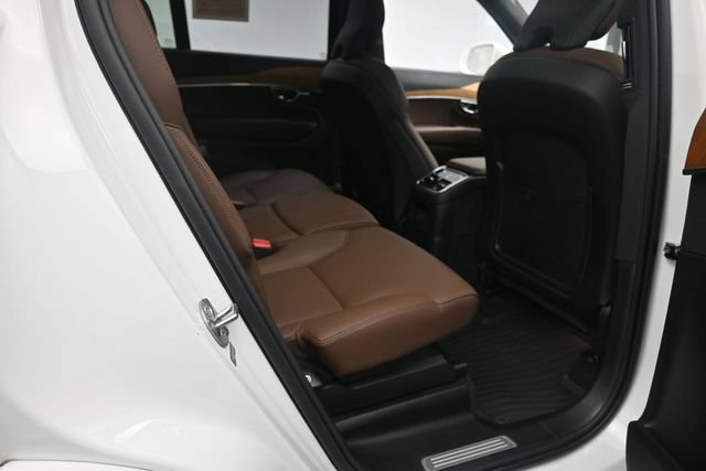Used 2024 Volvo XC90 T8 Plus w/ Protection Package AWD/4WD image 22