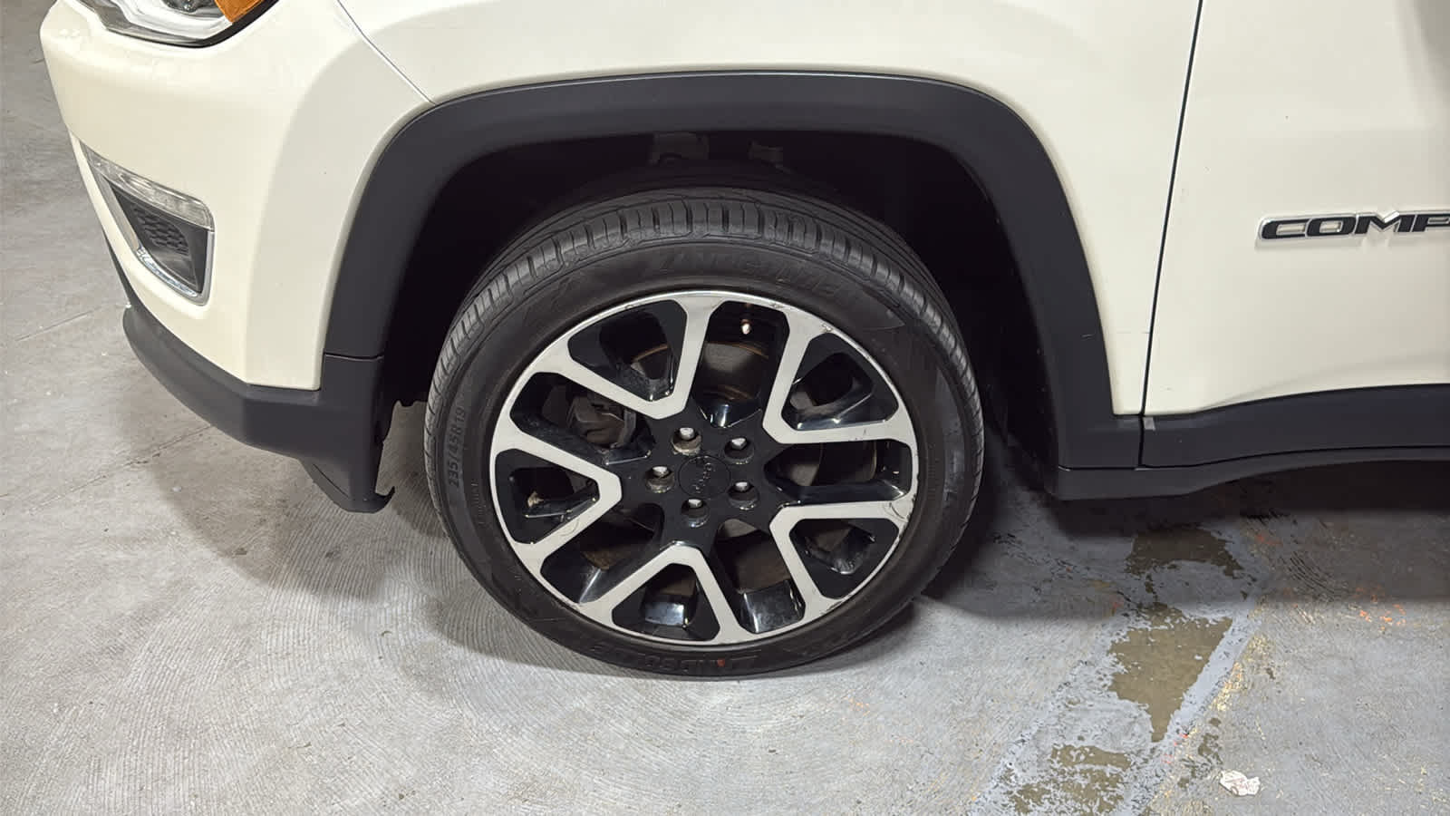 Used 2018 Jeep Compass Limited w/ Navigation Group AWD/4WD image 8