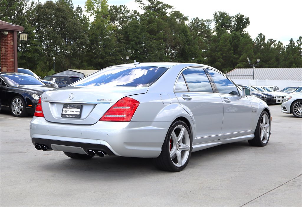 Used 2010 Mercedes-Benz S 63 AMG image 7