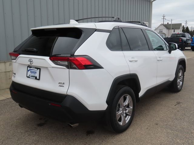 Used 2023 Toyota RAV4 XLE w/ Convenience Package AWD/4WD image 3