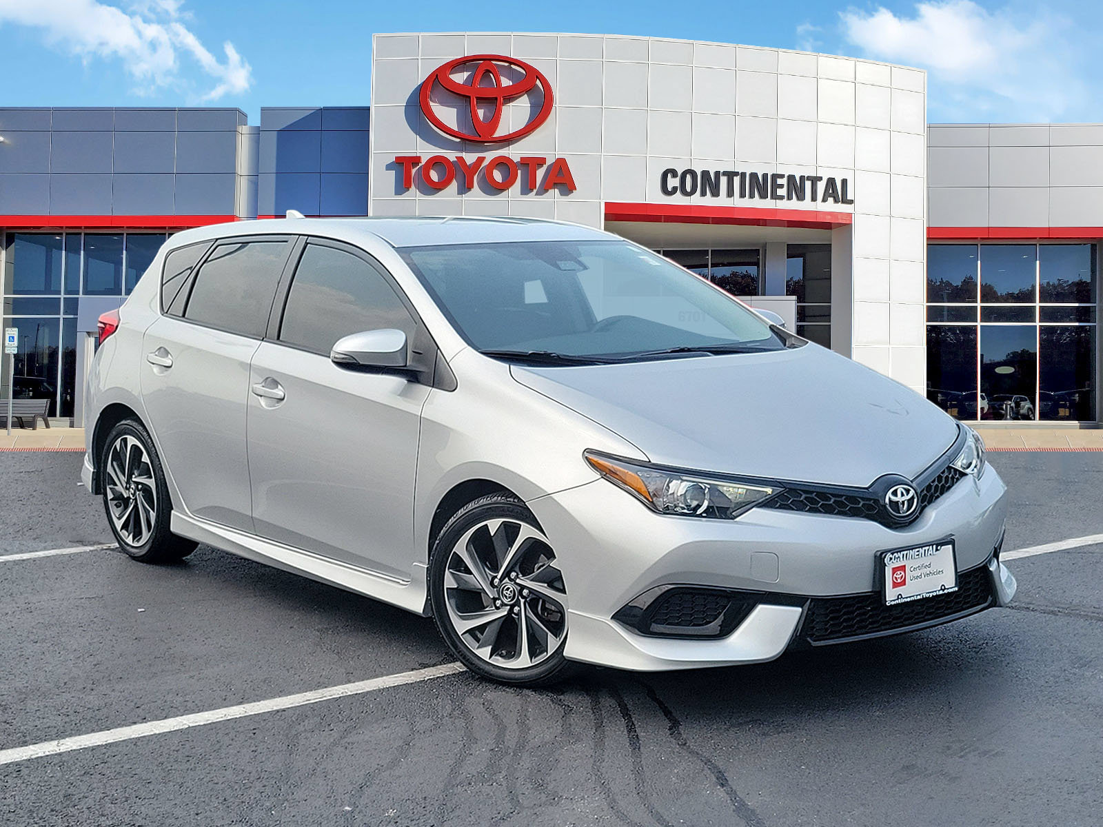 Certified 2018 Toyota Corolla iM w/ All-Weather Mat Package FWD video 2