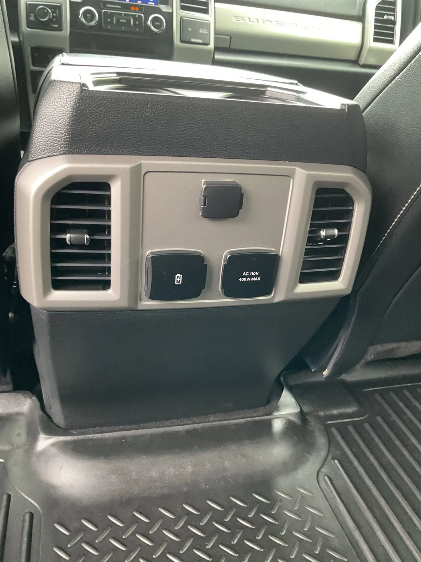 Used 2020 Ford F250 Lariat w/ Lariat Value Package image 42