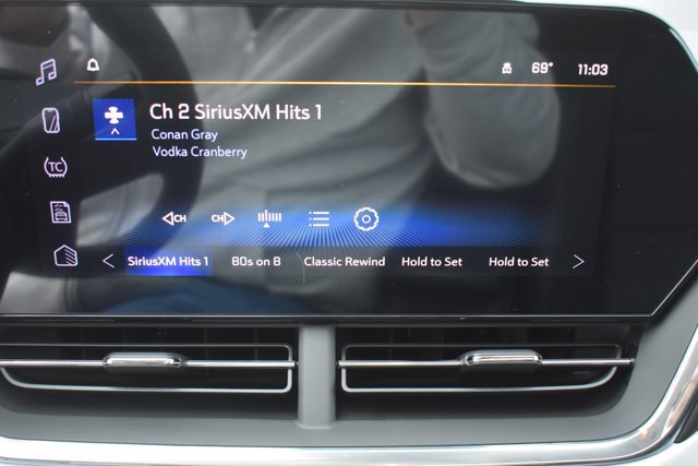 New 2026 Chevrolet Trax LT w/ Sunroof Package image 23